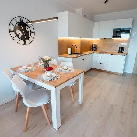 Apartament Swierkowy 12 Dolina Szczescia שצ'קלארסקה פוראובה